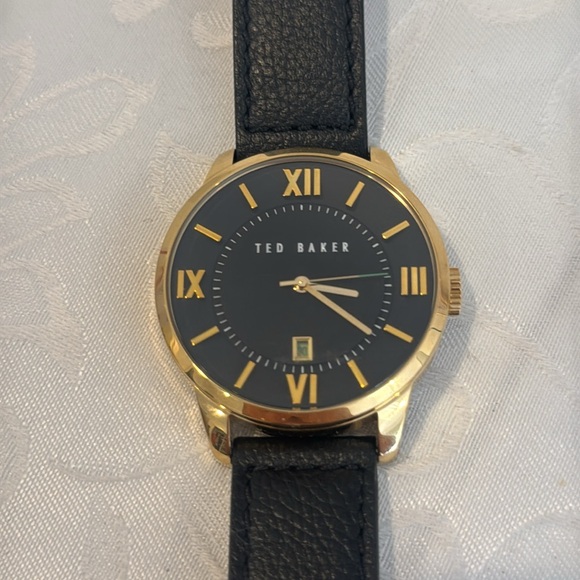 EUC Ted Baker Woman’s Wrist Watch. - Picture 3 of 10